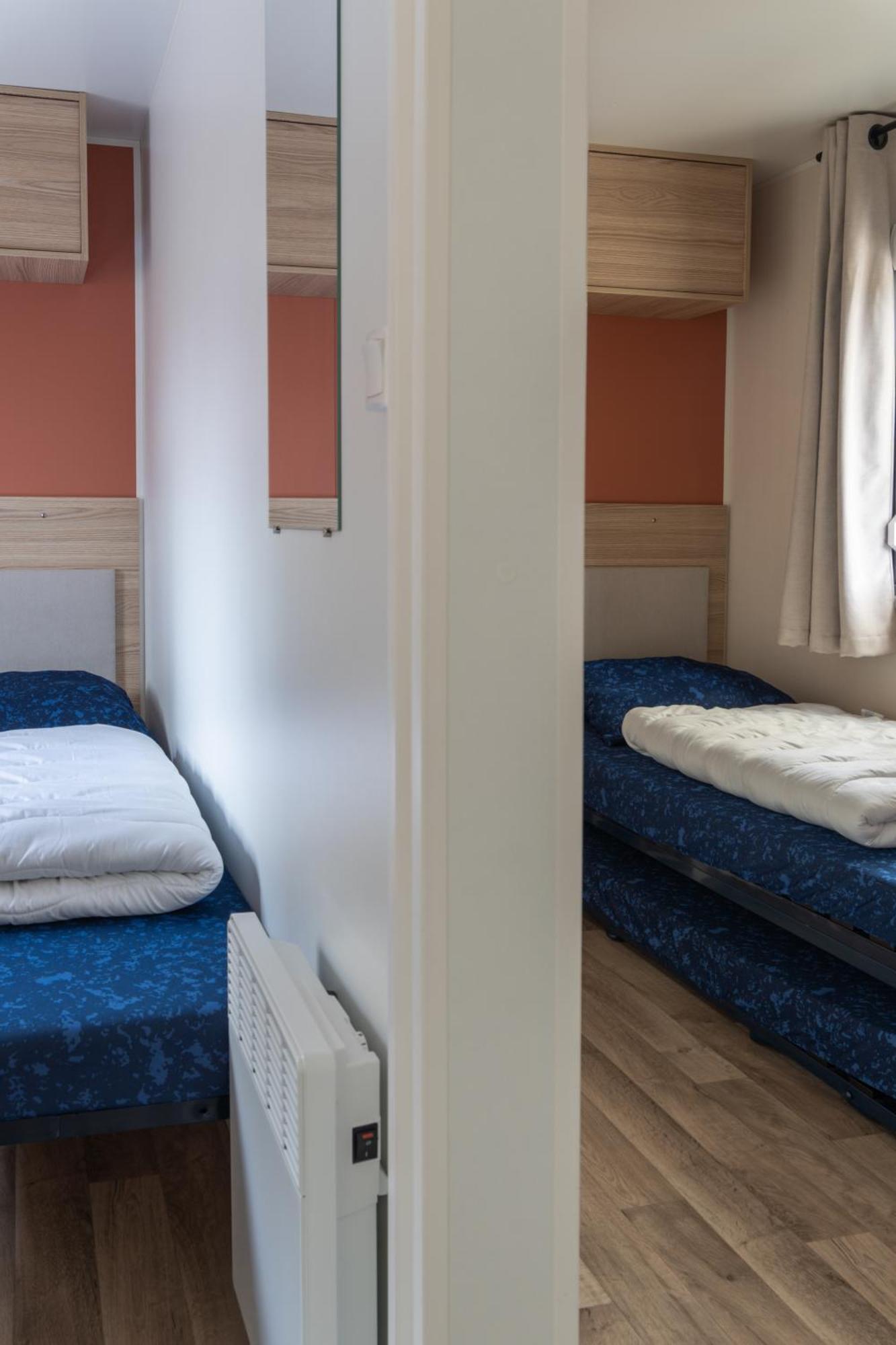 Chalet Trigano 1-6 Pers- 3 Slaapk- 2 Badk- Berging- Inchecken Al Vanaf 13 Uur Lauwersoog Buitenkant foto